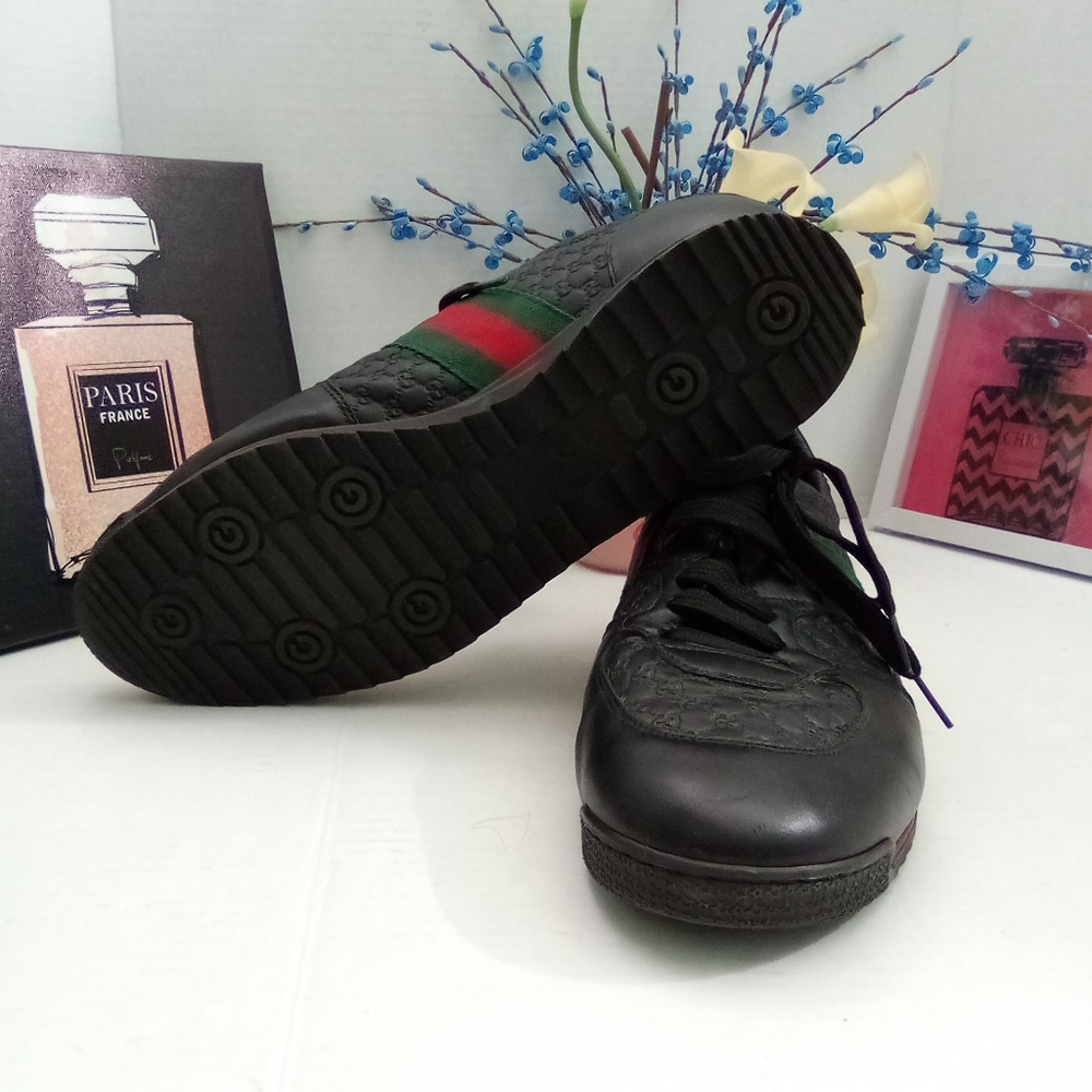 Gucci Black Sneakers with Red and Green Stripes - Picture 5 of 16